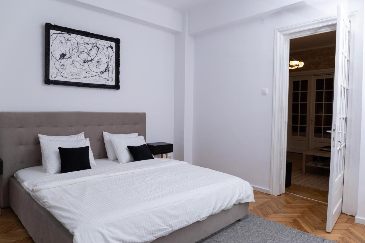 Color Aparments Coposu Blv Apartment Bucureşti Ngoại thất bức ảnh